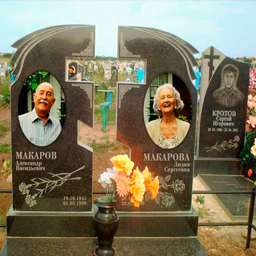 Гранитный памятник фото